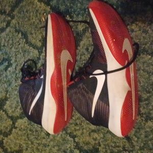 Nike precision sneakers size 12